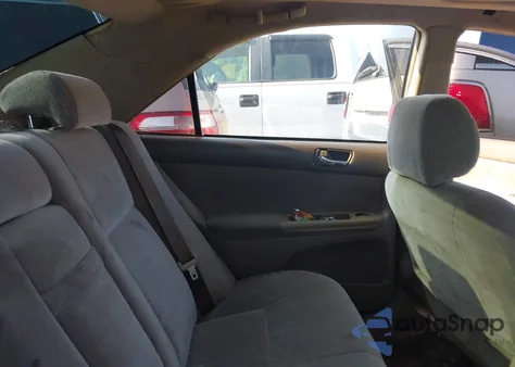 2002 Toyota Camry Le from USA, damaged, VIN 4T1BE30K92U091788